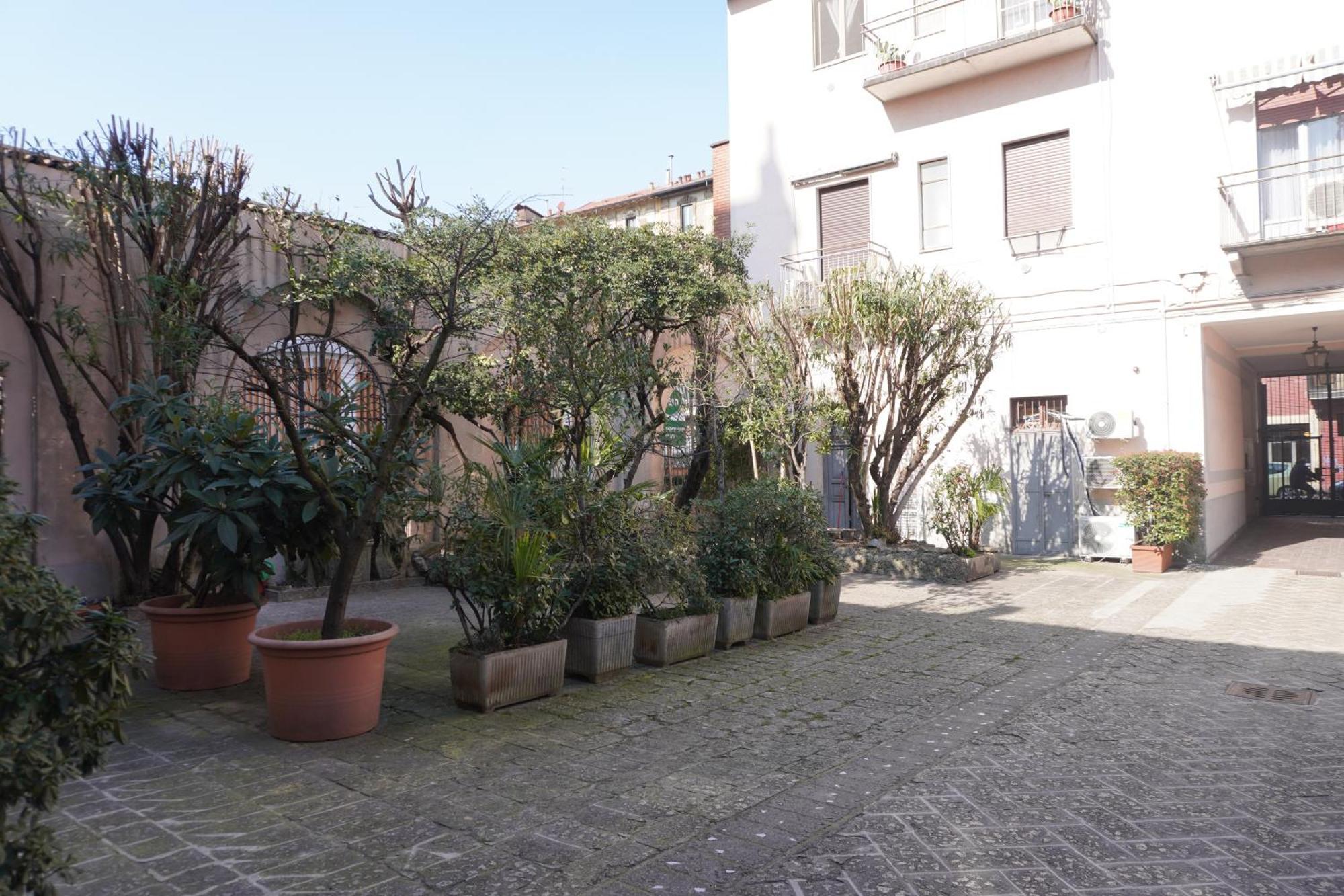 Apartamento Newly Renovated Two-room